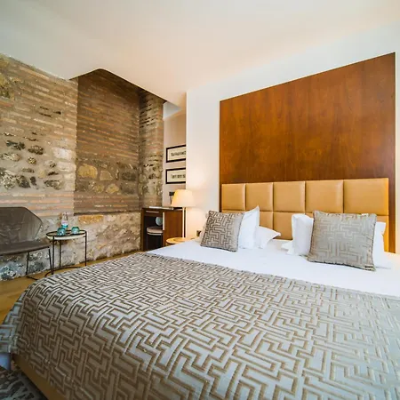 Hotell Vestibul Palace & - Small Luxury Of The World 4*