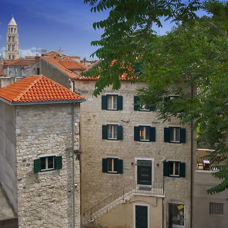 Hotell Vestibul Palace & - Small Luxury Of The World