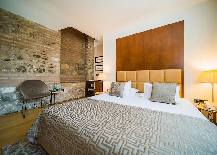 Ξενοδοχείο Vestibul Palace & - Small Luxury Of The World 4*